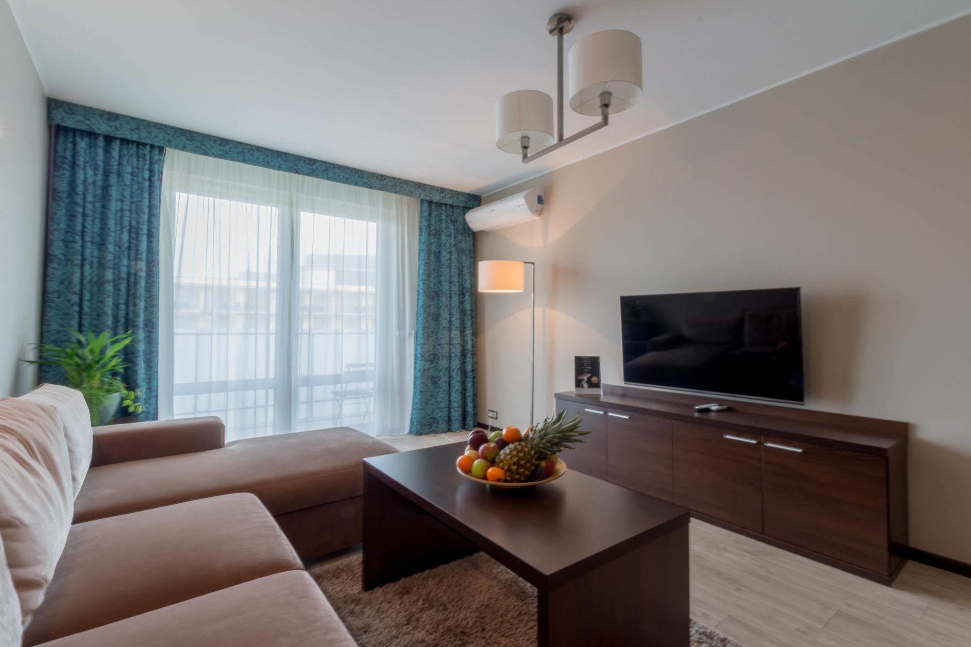 Aquarius-Aqua Apartment Kolobrzeg Bagian luar foto