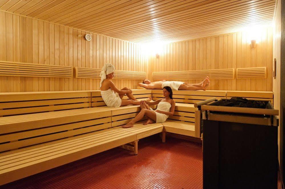Aquarius-Aqua Apartment Kolobrzeg Bagian luar foto